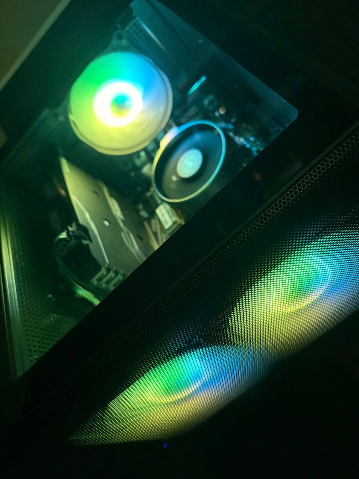 Custom gaming PC build by Cymru Computers