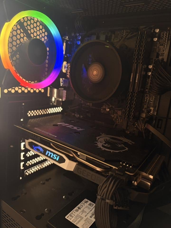 Custom gaming PC build by Cymru Computers