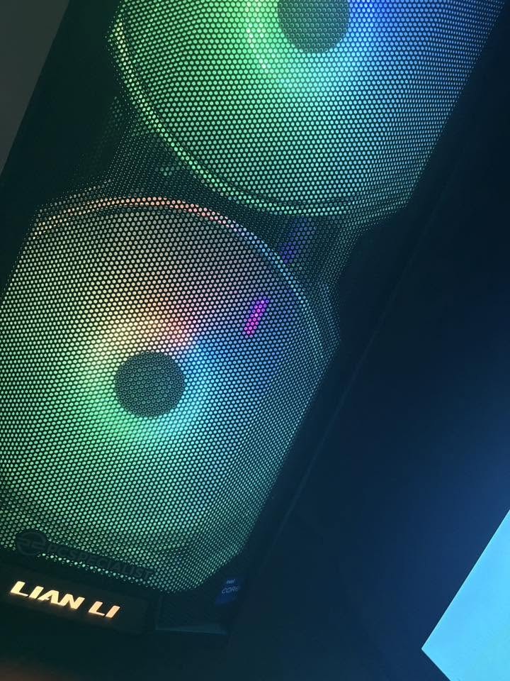 Custom gaming PC build by Cymru Computers